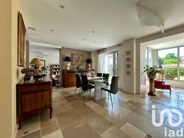 Maison à vendre 9 pièces 245 m² Étréchy