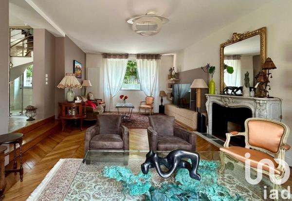 Maison à vendre 9 pièces 245 m² Étréchy