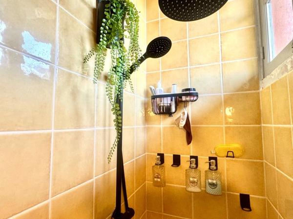 LA BAULE- APPARTEMENT DE 78M2- JARDIN 430M2-PROCHE COMMERCES ET PLAGES À PIED DE PORNICHET- GRANDE CAVE