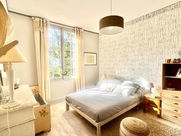 LA BAULE- APPARTEMENT DE 78M2- JARDIN 430M2-PROCHE COMMERCES ET PLAGES À PIED DE PORNICHET- GRANDE CAVE