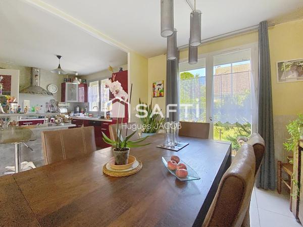 Maison 5 pièces avec garage et 4 chambres