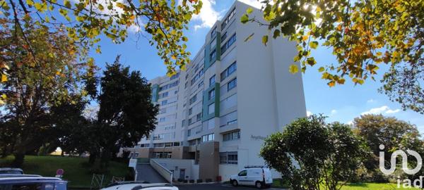 Appartement 2 pièces de 60 m² à Niort (79000)