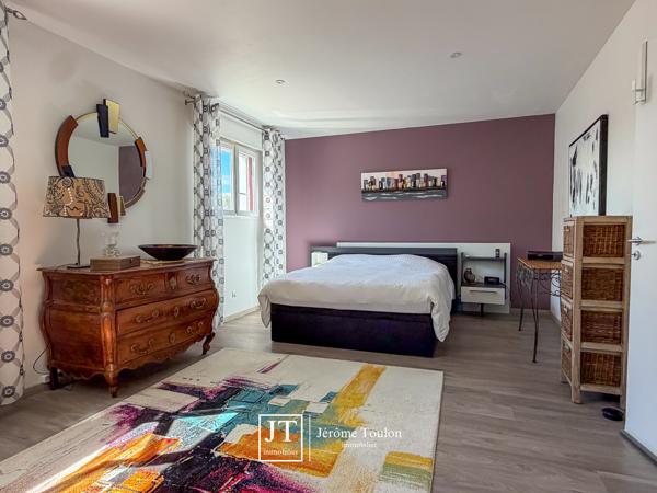 Maison 4 pièce(s) 3 chambre(s) 153 m²