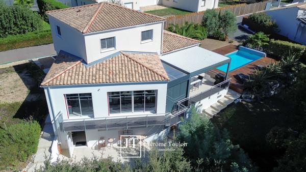 Maison 4 pièce(s) 3 chambre(s) 153 m²