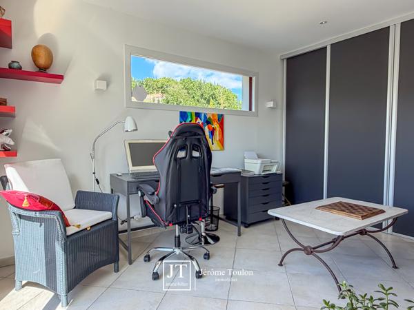 Maison 4 pièce(s) 3 chambre(s) 153 m²