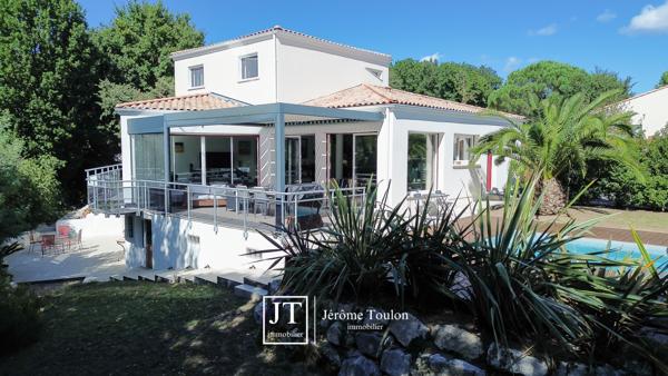 Maison 4 pièce(s) 3 chambre(s) 153 m²