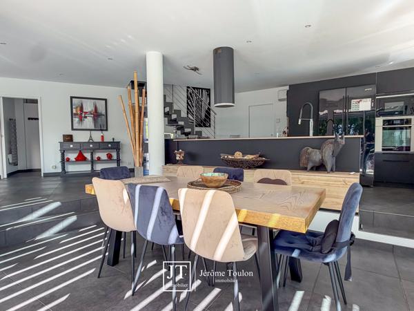 Maison 4 pièce(s) 3 chambre(s) 153 m²