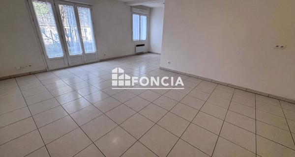 Location Appartement 2 pièces 48.2 m² - Rosny-sur-seine 78710