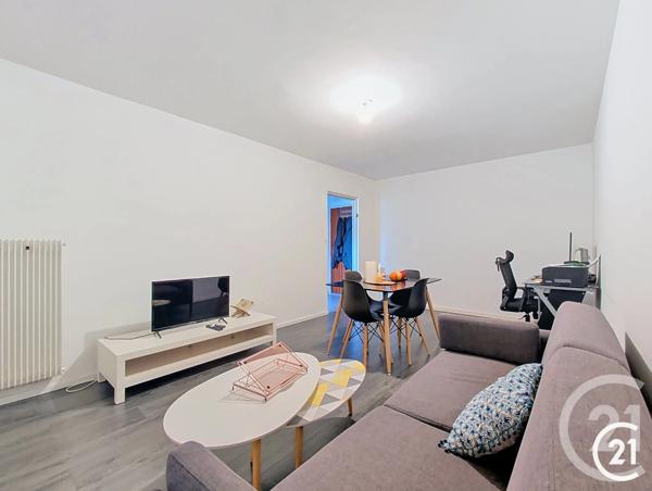 Appartement F2 à vendre  2 pièces - 49,81 m 2   MONTBELIARD  - 25