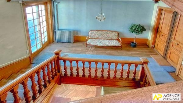 Versailles Notre-Dame Les Prés- Appartement 6 pièces 158 m² au sol (150 m² Carrez) 2eme et dernier étage - - €1 595 000 ** - Référence 27639
