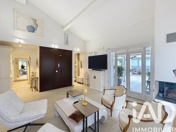Appartement à vendre 5 pièces 119 m² Cannes-La-Bocca