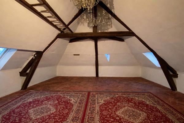 Maison de Maitre à restaurer (Clermont centre)