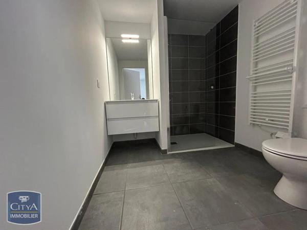 Appartement à louer 1 pièce 33.5m² Pau (64000)