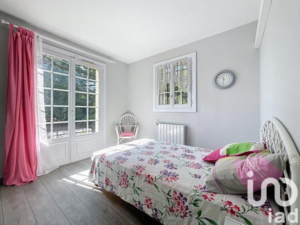 Maison à vendre 5 pièces 110 m² Châteauneuf-Grasse