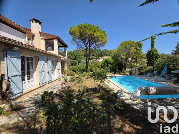 Maison à vendre 5 pièces 110 m² Châteauneuf-Grasse