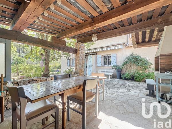 Maison à vendre 5 pièces 110 m² Châteauneuf-Grasse