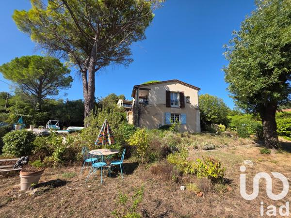 Maison à vendre 5 pièces 110 m² Châteauneuf-Grasse