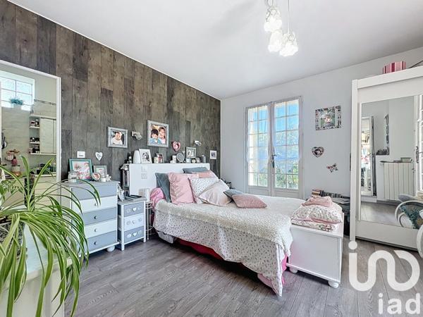 Maison à vendre 5 pièces 110 m² Châteauneuf-Grasse