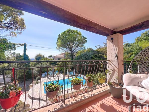 Maison à vendre 5 pièces 110 m² Châteauneuf-Grasse
