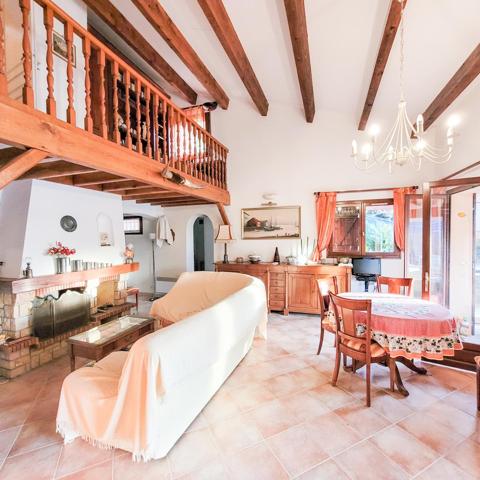 Maison à vendre  5 pièces - 160 m2 CAVALAIRE SUR MER - 83