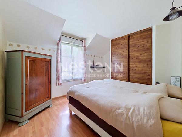 À vendre Maison individuelle de 5 pièces d'environ 92m² située proche forêt à Bois d'Arcy