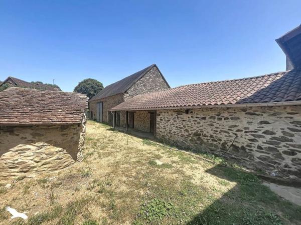 Maison à vendre 145 800 € Saint-Paul-la-Roche 4 p 65 m² DPE D