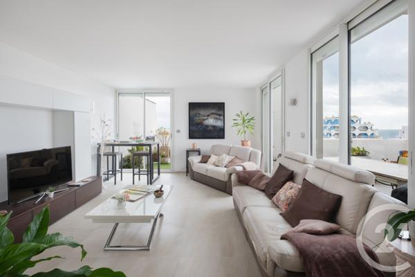 Appartement à vendre  4 pièces - 115 m2 LA GRANDE MOTTE - 34