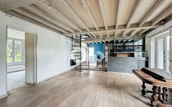 Maison à vendre    4 pièces •  Villemer