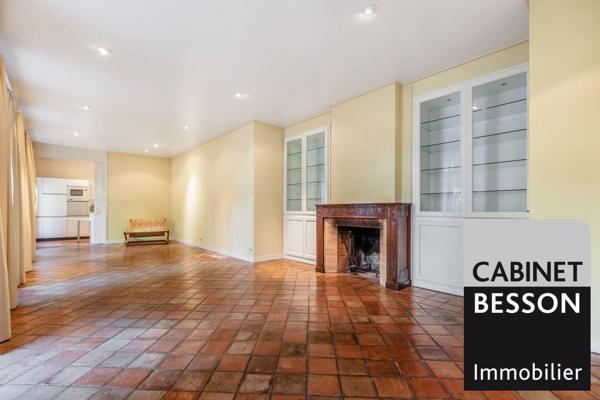 GRENOBLE - T6 - 6 RUE VOLTAIRE