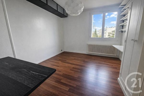 Appartement F4 à vendre  4 pièces - 59,33 m2 ST MAUR DES FOSSES - 94
