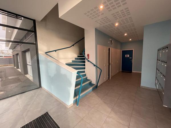 LOCATION BUREAUX 634 M² DIVISIBLES - ZONE ATLANPARC A PLESCOP