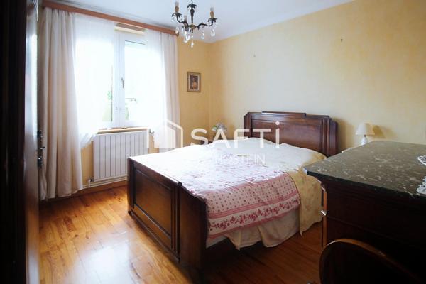 Appartement rez de jardin avec 2 chambres et garage!