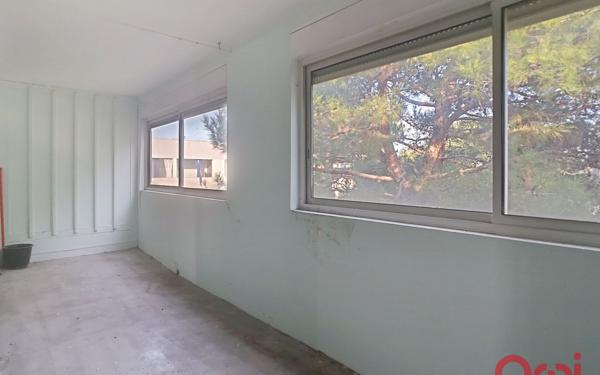 Appartement à vendre    3 pièces • 61,75 m2 Le Pontet