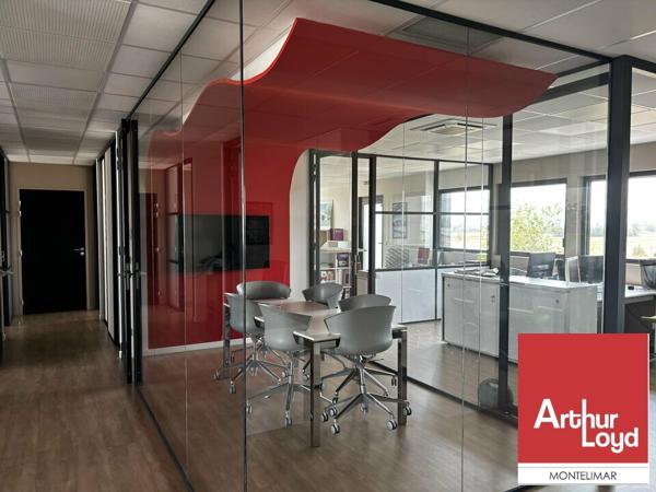 A VENDRE - IMMEUBLE LE MONTÉLISUD - PLATEAU DE BUREAUX AU 2ÈME ÉTAGE AVEC ASCENSEUR DE 190 M2