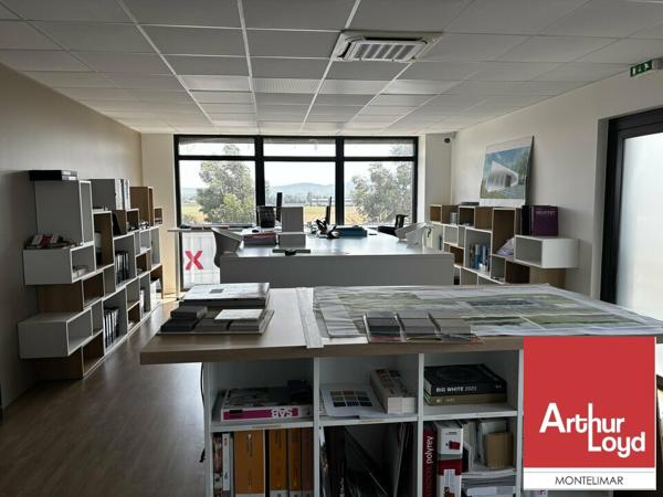 A VENDRE - IMMEUBLE LE MONTÉLISUD - PLATEAU DE BUREAUX AU 2ÈME ÉTAGE AVEC ASCENSEUR DE 190 M2