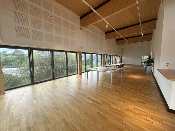 BUREAUX à LOUER de 505 m²