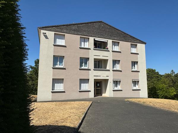 Appartement 3 pièces en rez-de-chaussée, à deux pas de la gare d'Etampes