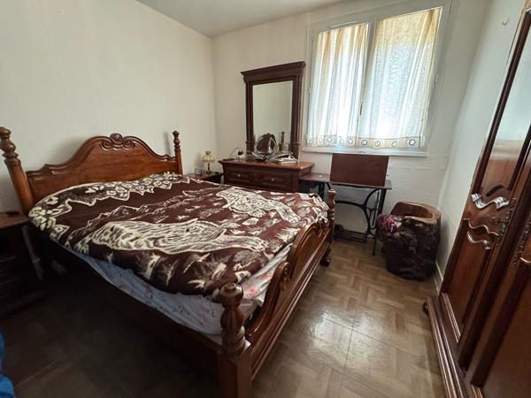 Appartement 3 pièces en rez-de-chaussée, à deux pas de la gare d'Etampes