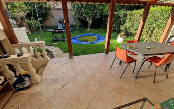 Maison à vendre    4 pièces • 94 m2 Saint-Quentin