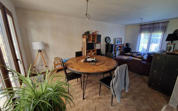 Maison à vendre    4 pièces • 94 m2 Saint-Quentin