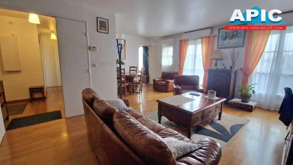SAINT BRICE SOUS FORET,

APPARTEMENT VENDU LOUÉ.

Dans ...