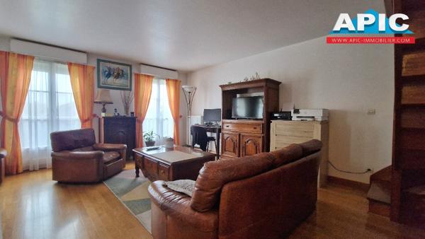 SAINT BRICE SOUS FORET,

APPARTEMENT VENDU LOUÉ.

Dans ...