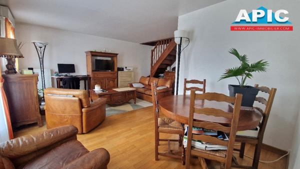 SAINT BRICE SOUS FORET,

APPARTEMENT VENDU LOUÉ.

Dans ...