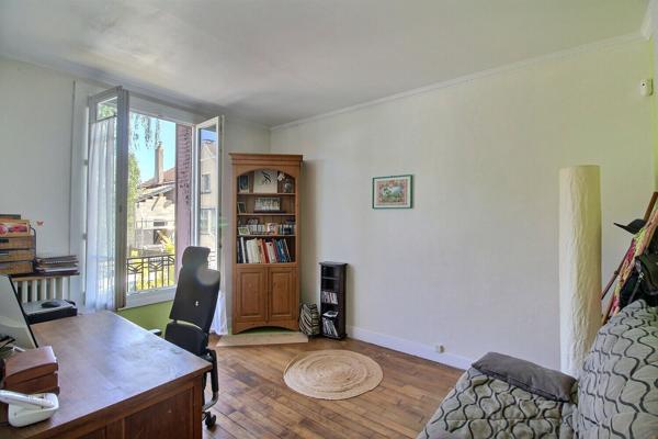Maison 3-4 chambres à vendre à Massy - 5 pièces, 104 m² -terrain 314m²