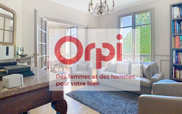 Appartement à vendre    5 pièces • 102,28 m2 Issy-les-Moulineaux