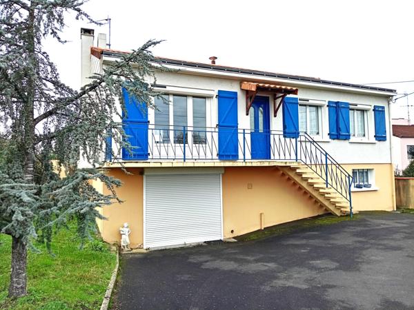 MAISON A VENDRE -166 M2 - 6 PIECES - OREE D'ANJOU