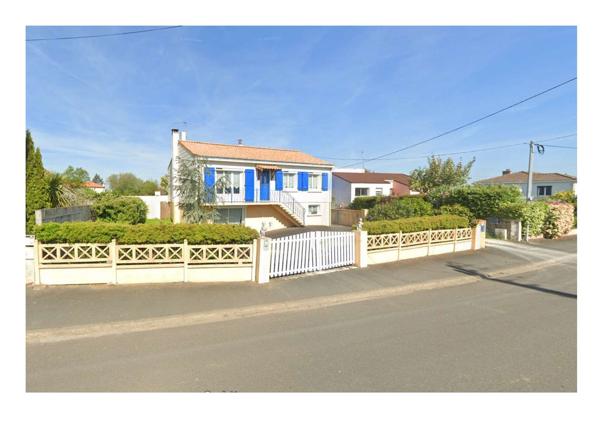 MAISON A VENDRE -166 M2 - 6 PIECES - OREE D'ANJOU