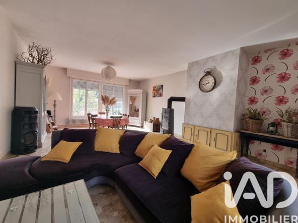 Maison à vendre 11 pièces 326 m² Scey-sur-Saône-et-Saint-Albin