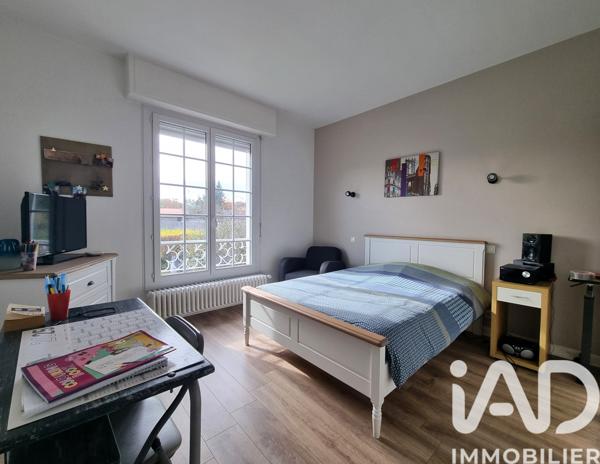 Maison à vendre 11 pièces 326 m² Scey-sur-Saône-et-Saint-Albin