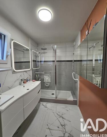 Appartement à vendre 4 pièces 113 m² Mont-Saint-Aignan